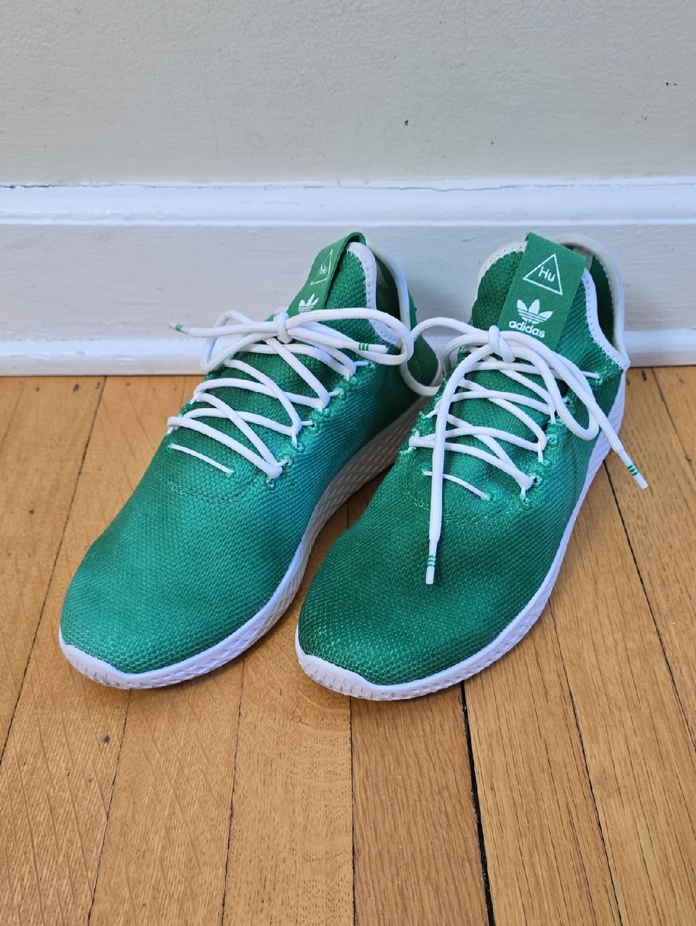 ADIDAS x Pharrell Williams, Tennis Hu Holi, Bright Green, EUC, Men's 10